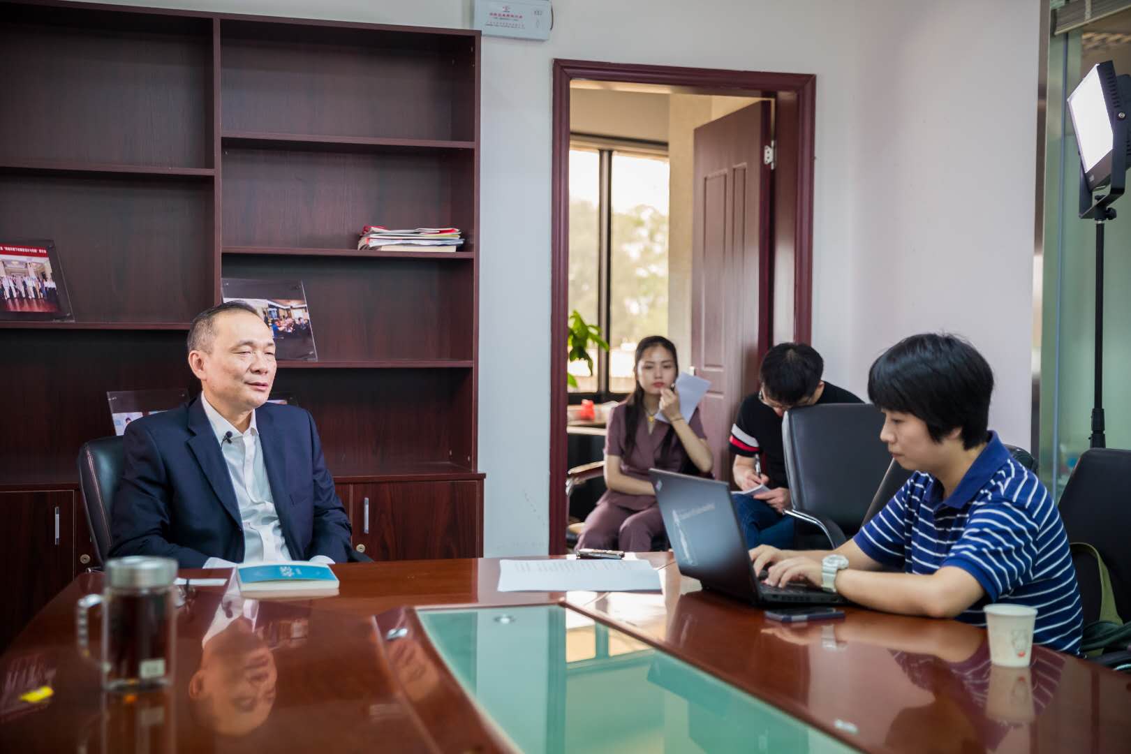   “大学与城市（二）——广州地区社会科学名家访谈活动”之四：对话张振刚教授